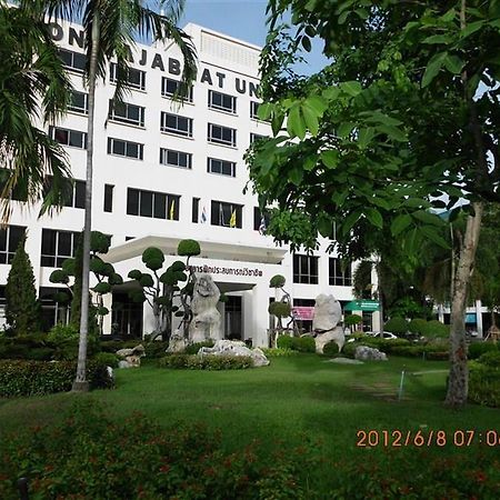 Phranakhon Grand View Hotel Bangkok Kültér fotó